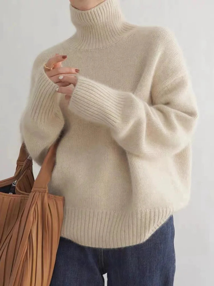 Isabella – High-Neck Sweater